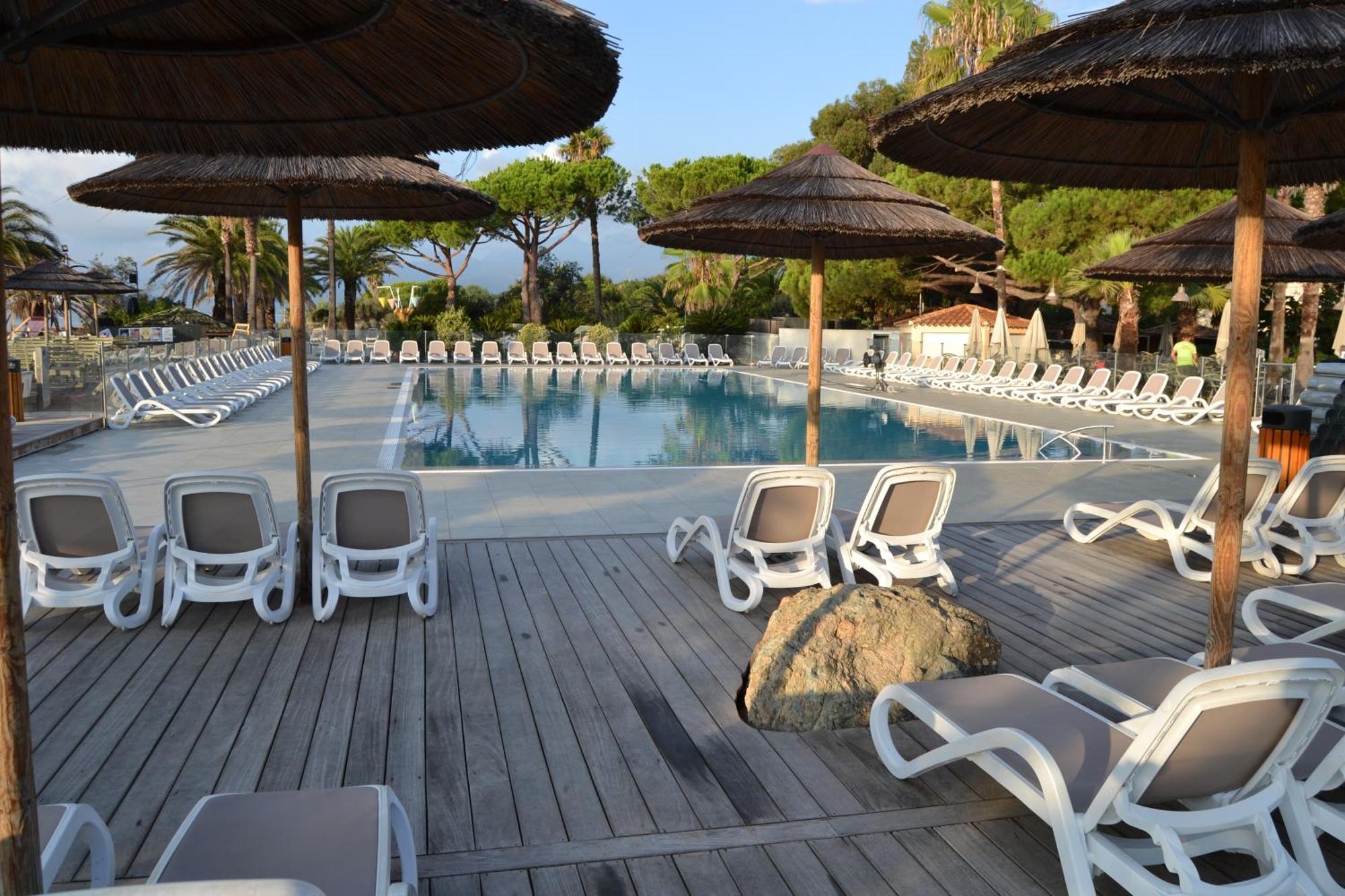 Holiday home H4 *